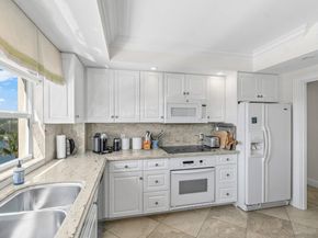 400 Seasage Drive 506, Delray Beach FL 33483