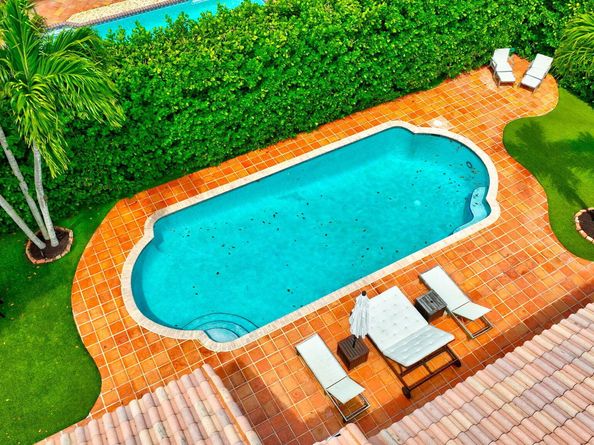 2921 NW 25th Way, Boca Raton FL 33434