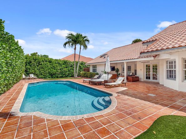 2921 NW 25th Way, Boca Raton FL 33434