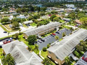 2102 NE 1st Way 206, Boynton Beach FL 33435