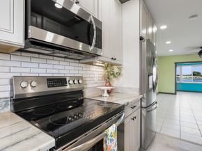 1116 Lake Terrace 203, Boynton Beach FL 33426
