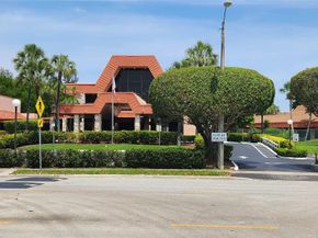 3241 Holiday Springs Blvd 104, Margate FL 33063