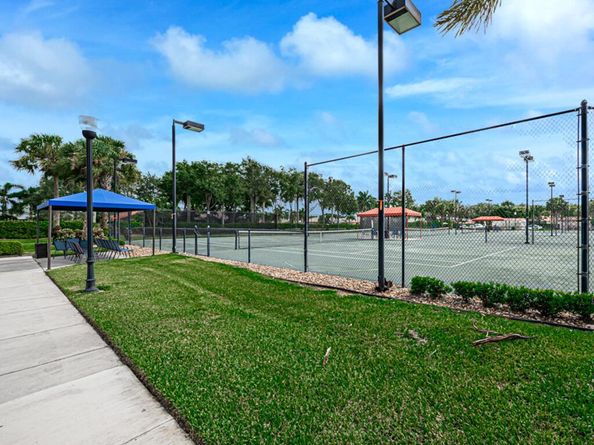 8059 Dolomtian Way, Boynton Beach FL 33472