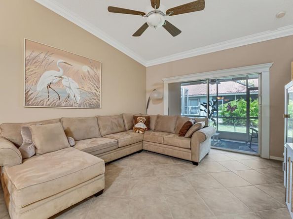 8059 Dolomtian Way, Boynton Beach FL 33472