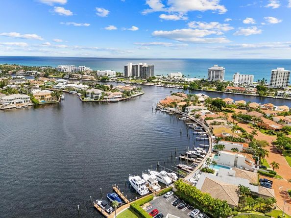 3501 Harbor Circle, Delray Beach FL 33483