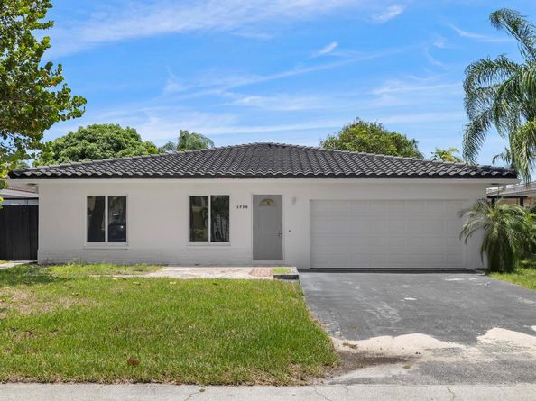 1750 NE 49 Street, Fort Lauderdale FL 33334