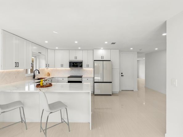 1750 NE 49 Street, Fort Lauderdale FL 33334
