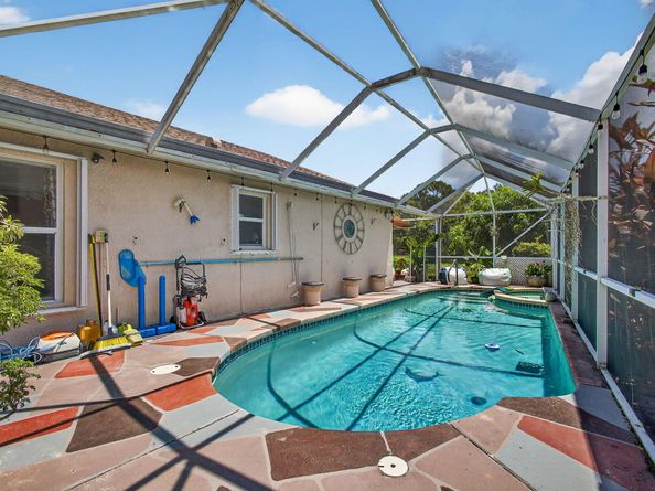 1768 Sawgrass Circle, Greenacres FL 33413