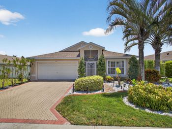 1768 Sawgrass Circle