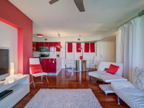 157 Yacht Club Way 106, Hypoluxo FL 33462