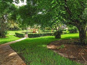 157 Yacht Club Way 106, Hypoluxo FL 33462