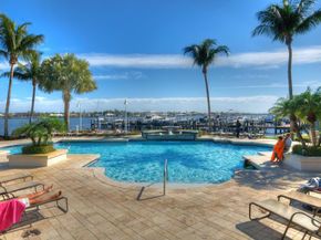 157 Yacht Club Way 106, Hypoluxo FL 33462
