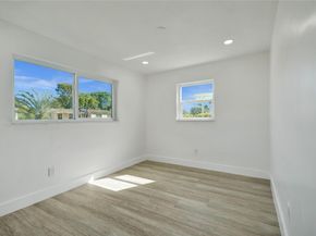 1330 NW 190th St, Miami Gardens FL 33169