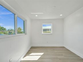 1330 NW 190th St, Miami Gardens FL 33169