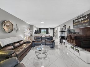 2334 S Cypress Bend Dr 511, Pompano Beach FL 33069