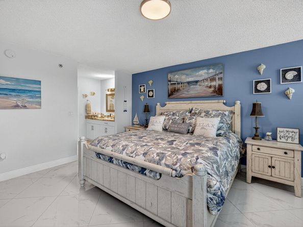 2334 S Cypress Bend Dr 511, Pompano Beach FL 33069