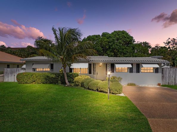 2175 NW 3rd Court, Boca Raton FL 33431