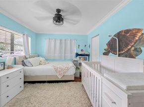 4581 NE 3rd Ter, Oakland Park FL 33334