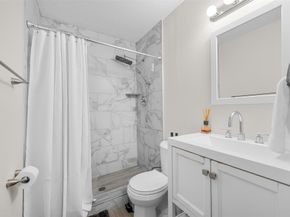 4581 NE 3rd Ter, Oakland Park FL 33334