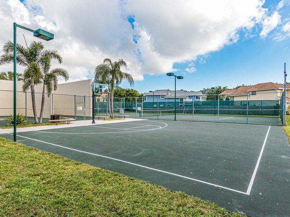 5292 Buckhead Circle 1030, Boca Raton FL 33486
