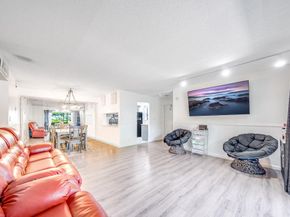2717 S Oakland Forest Drive 102, Oakland Park FL 33309