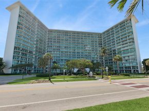 333 NE 21st Ave 520, Deerfield Beach FL 33441