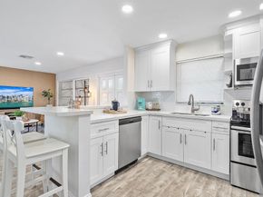 1941 NW 33rd Ct, Oakland Park FL 33309