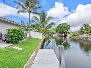 1941 NW 33rd Ct, Oakland Park FL 33309