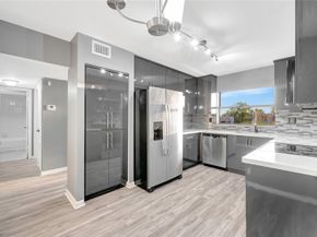 10433 Sunrise Lakes Blvd 409, Sunrise FL 33322