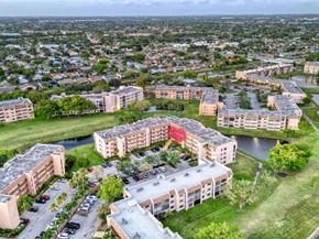 10433 Sunrise Lakes Blvd 409, Sunrise FL 33322