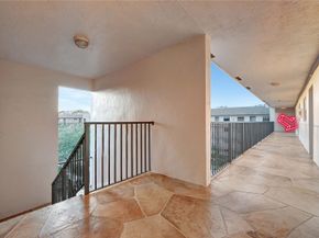 10433 Sunrise Lakes Blvd 409, Sunrise FL 33322