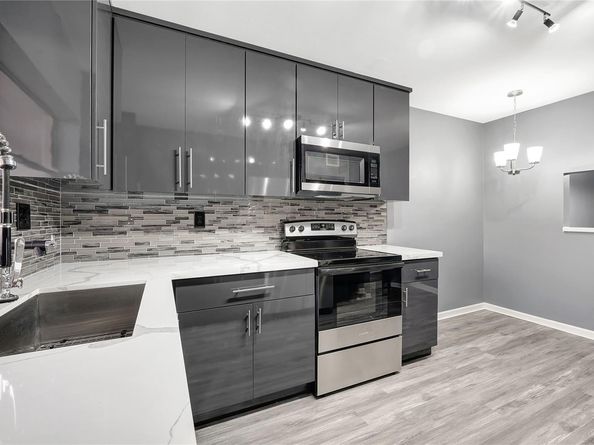 10433 Sunrise Lakes Blvd 409, Sunrise FL 33322