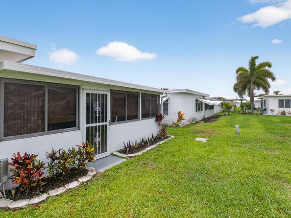 1909 SW 17th Avenue, Boynton Beach FL 33426