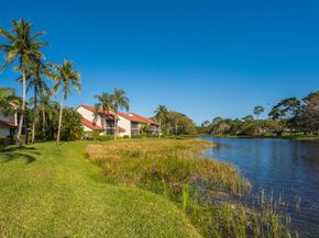6 E Lexington Lane C, Palm Beach Gardens FL 33418