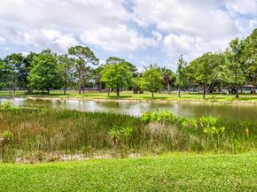 6 E Lexington Lane C, Palm Beach Gardens FL 33418