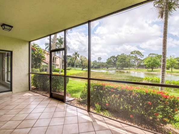 6 E Lexington Lane C, Palm Beach Gardens FL 33418