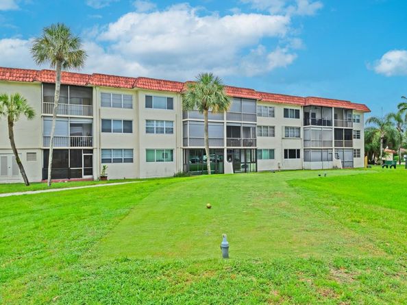 8941 S Hollybrook Blvd 104, Pembroke Pines FL 33025