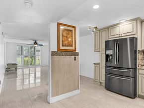 8941 S Hollybrook Blvd 104, Pembroke Pines FL 33025