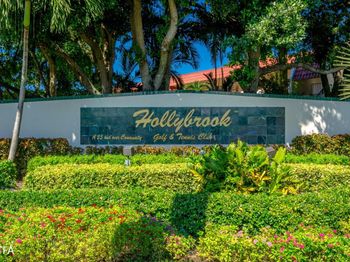 8941 S Hollybrook Blvd