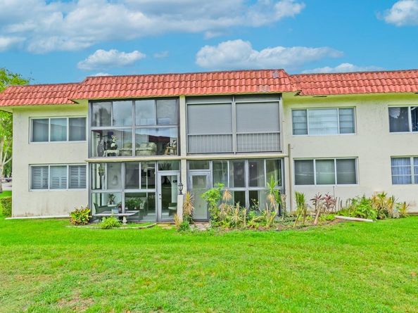 8941 S Hollybrook Blvd 104, Pembroke Pines FL 33025