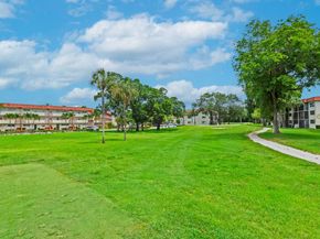 8941 S Hollybrook Blvd 104, Pembroke Pines FL 33025