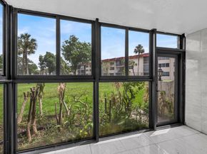 8941 S Hollybrook Blvd 104, Pembroke Pines FL 33025