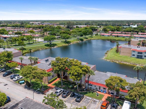 117 Lake Dora Drive, West Palm Beach FL 33411
