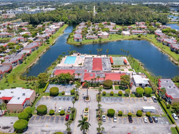 117 Lake Dora Drive, West Palm Beach FL 33411