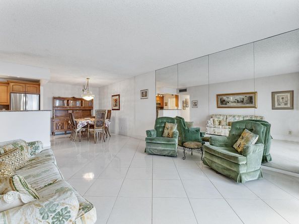 1009 N Ocean Blvd 511, Pompano Beach FL 33062