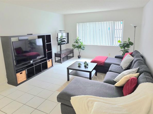 Undisclosed Address #FX-10506410, Fort Lauderdale FL 33308