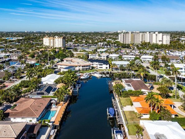 2201 SE 9th Street 107, Pompano Beach FL 33062