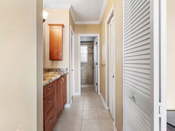 2201 SE 9th Street 107, Pompano Beach FL 33062