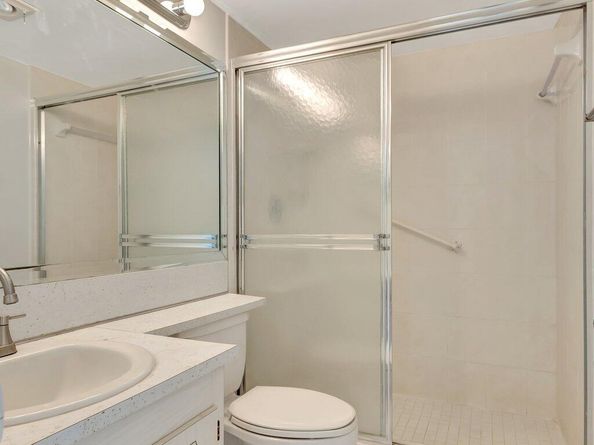 398 Sheffield Q, West Palm Beach FL 33417