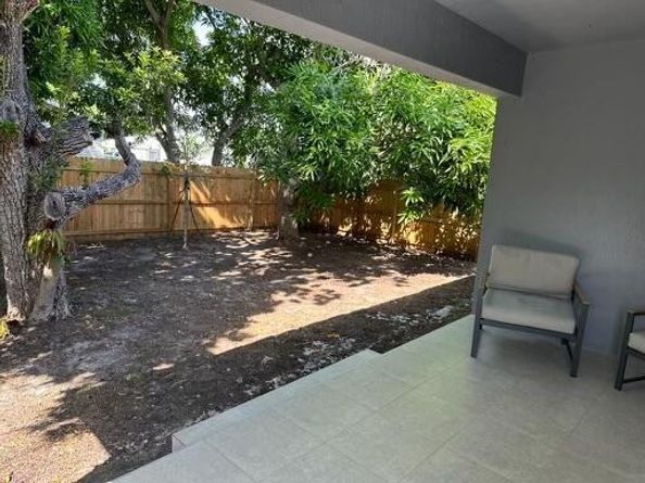 723 20th Street, West Palm Beach FL 33407